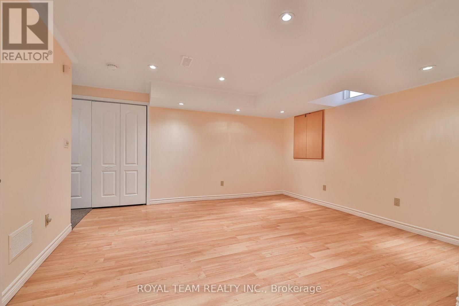 2439 Hollybrook Drive, Oakville, Ontario  L6M 4S8 - Photo 27 - W12673872