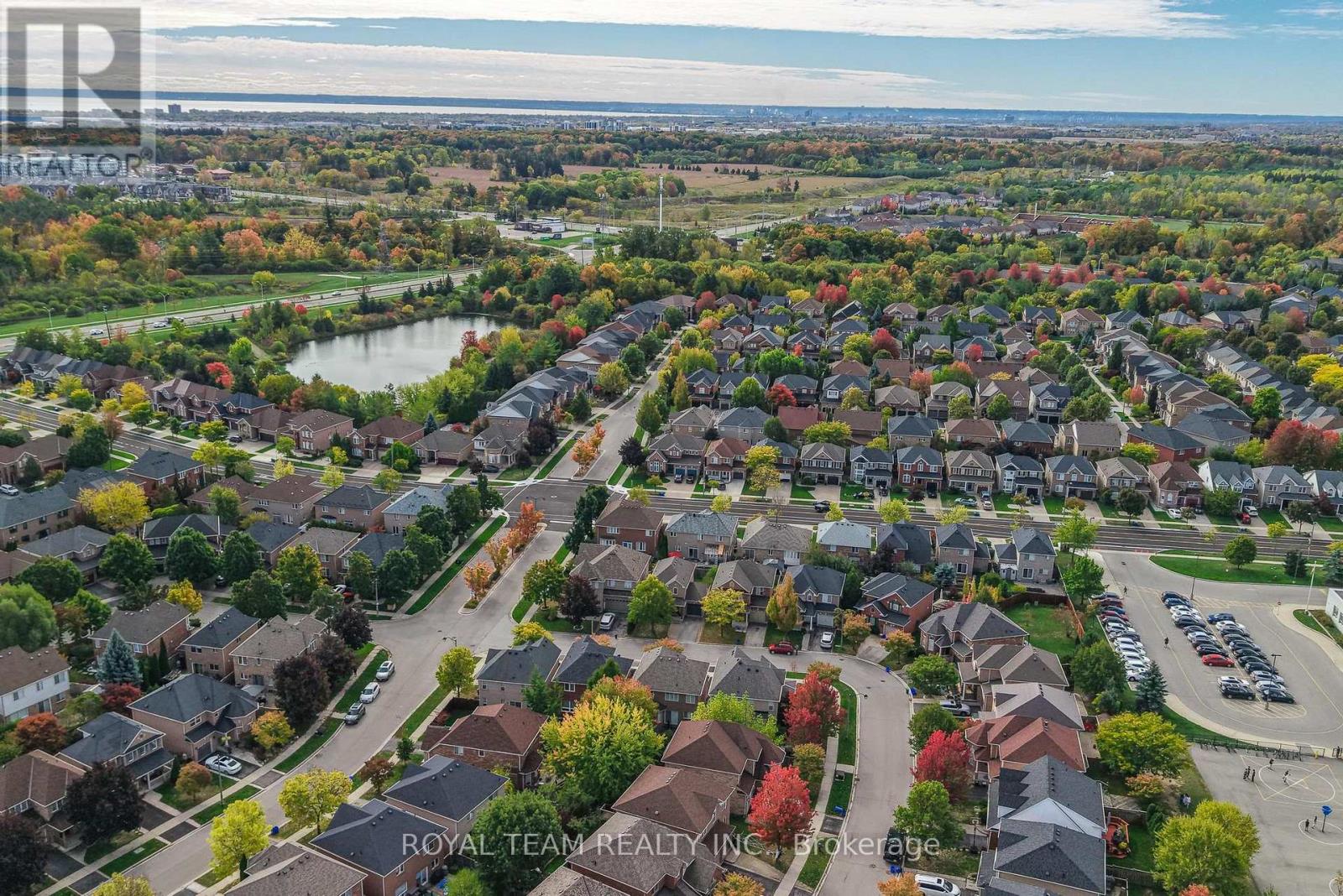 2439 Hollybrook Drive, Oakville, Ontario  L6M 4S8 - Photo 41 - W12673872