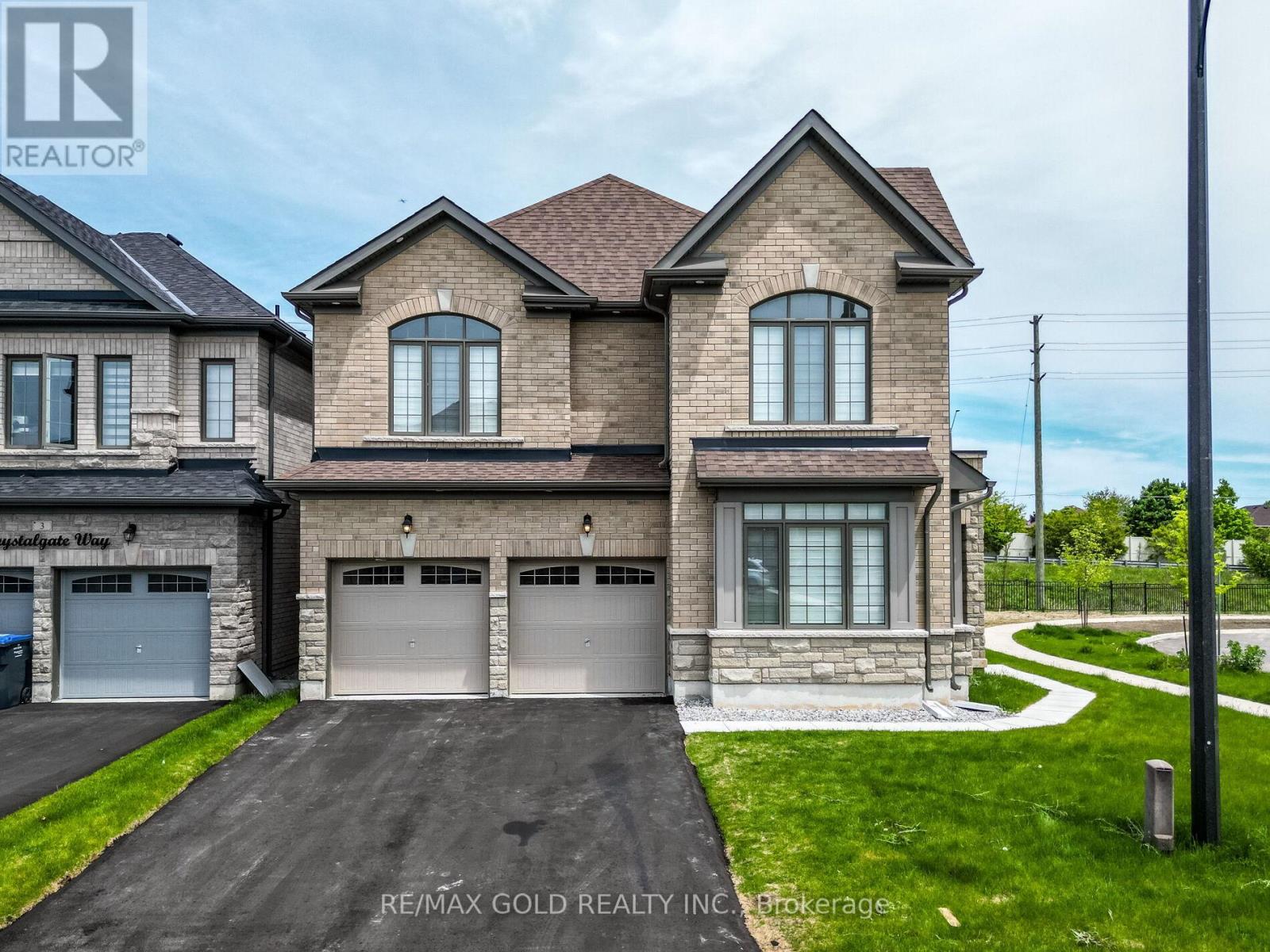 73 EASTMAN DRIVE N, Brampton, Ontario