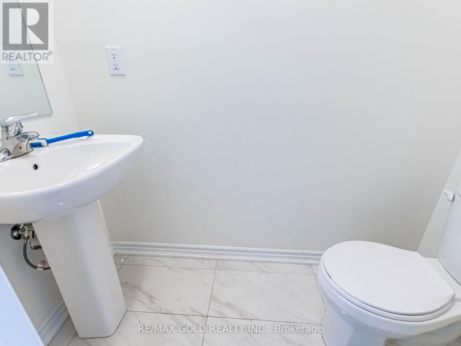 73 Eastman Drive N, Brampton, Ontario  L6X 5S5 - Photo 17 - W12673954