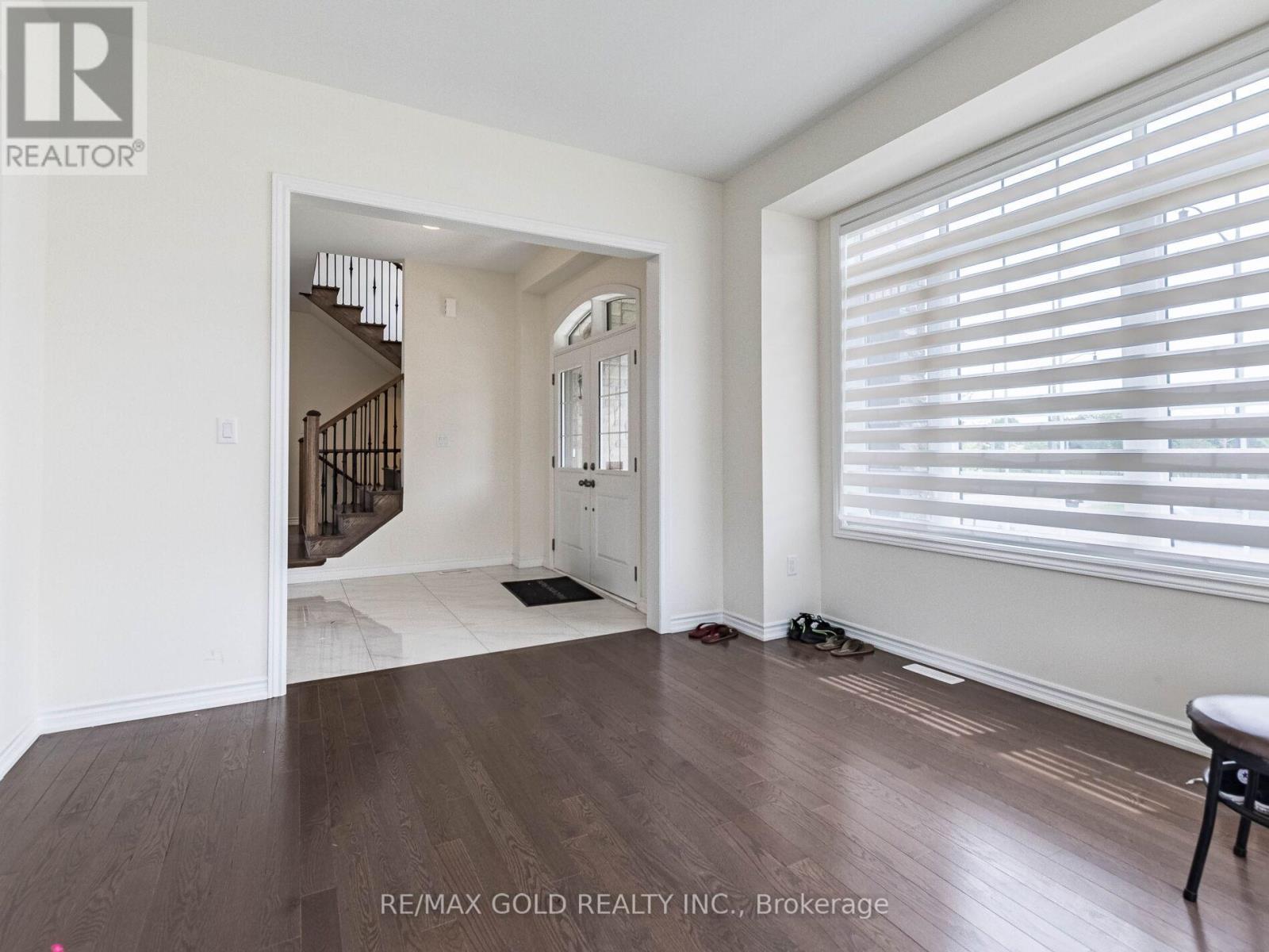 73 Eastman Drive N, Brampton, Ontario  L6X 5S5 - Photo 8 - W12673954