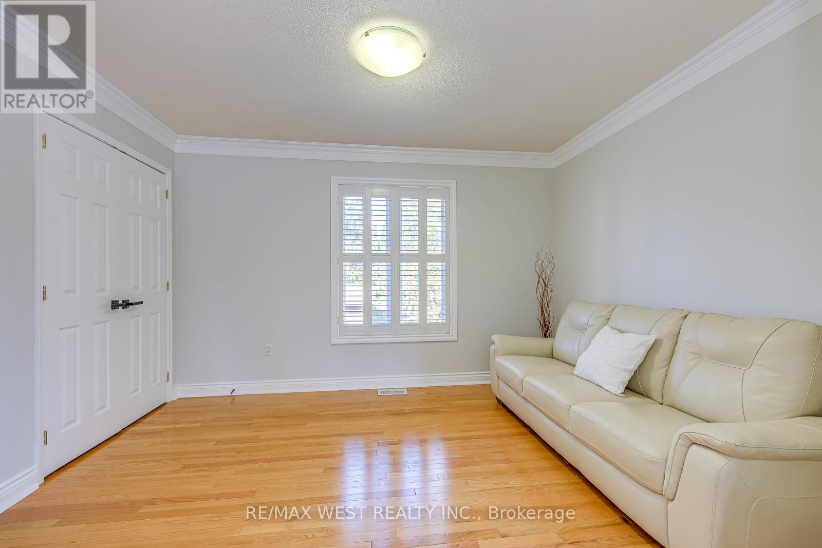 1397 Helen Court, Oakville, Ontario  L6L 6J9 - Photo 26 - W12673962