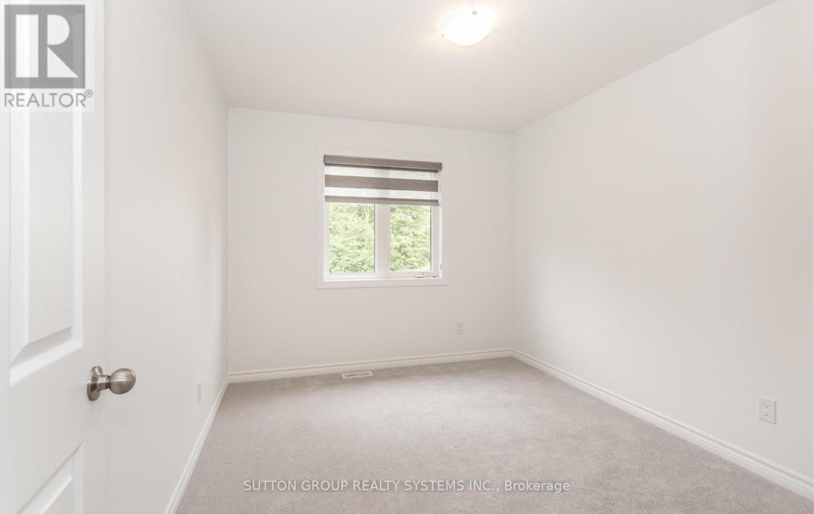 109 Woodedge Circle, Kitchener, Ontario  N2R 0P8 - Photo 21 - X12673914