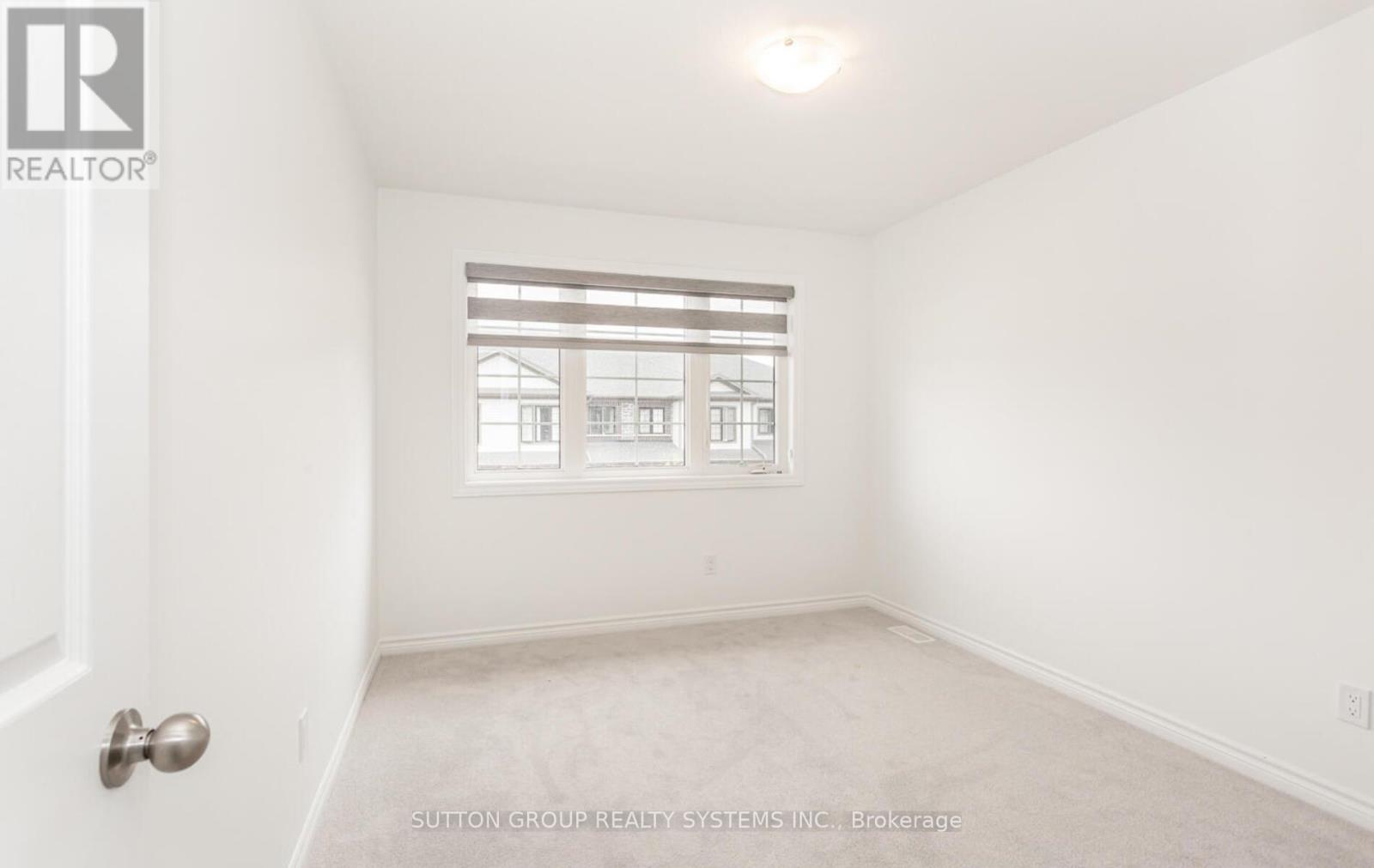 109 Woodedge Circle, Kitchener, Ontario  N2R 0P8 - Photo 22 - X12673914