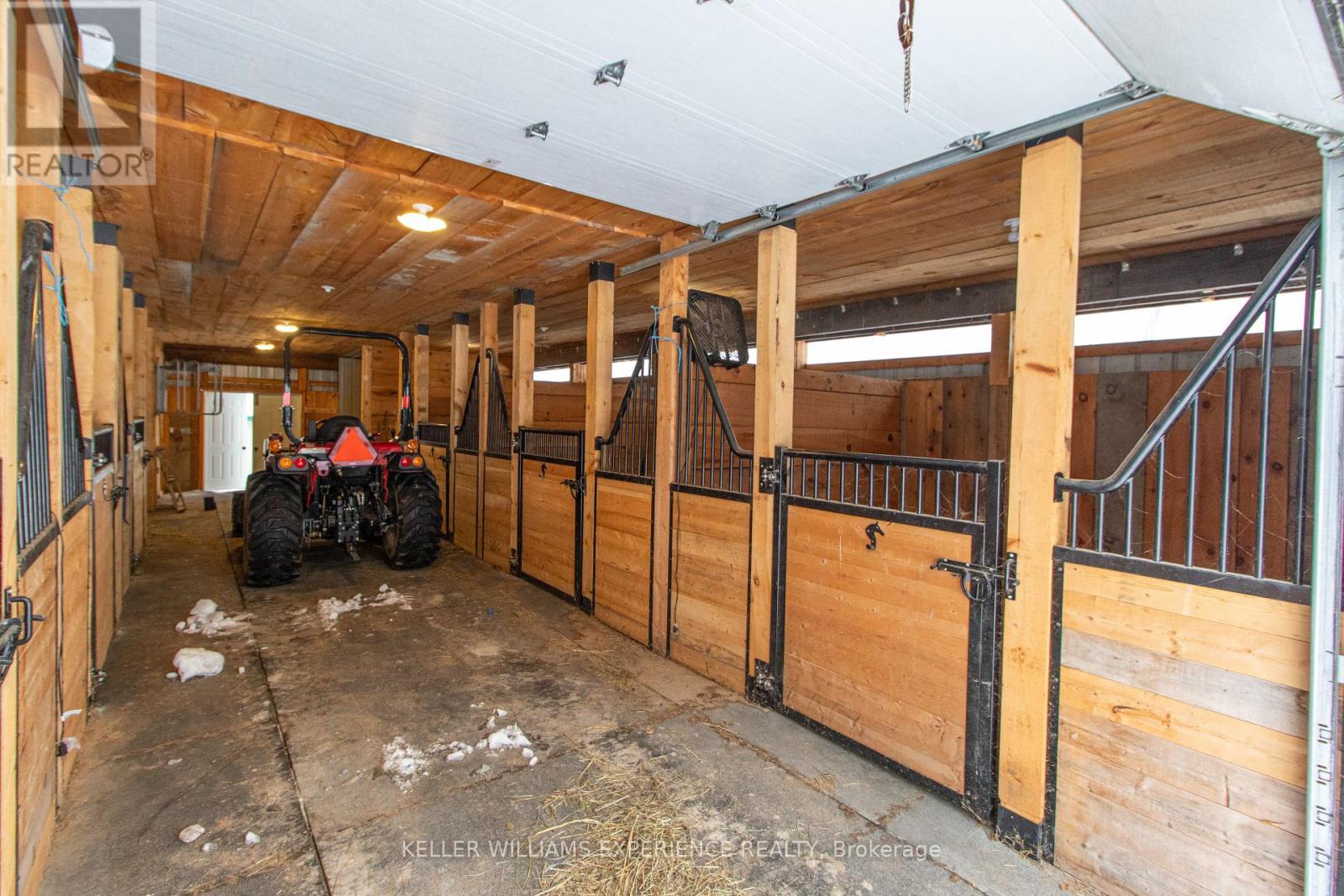 744 Trunk Road, Bonfield, Ontario  P0H 2E0 - Photo 19 - X12673916