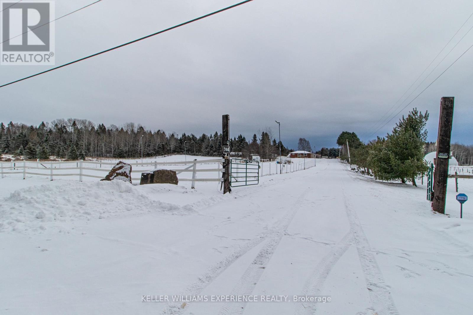 744 Trunk Road, Bonfield, Ontario  P0H 2E0 - Photo 4 - X12673916