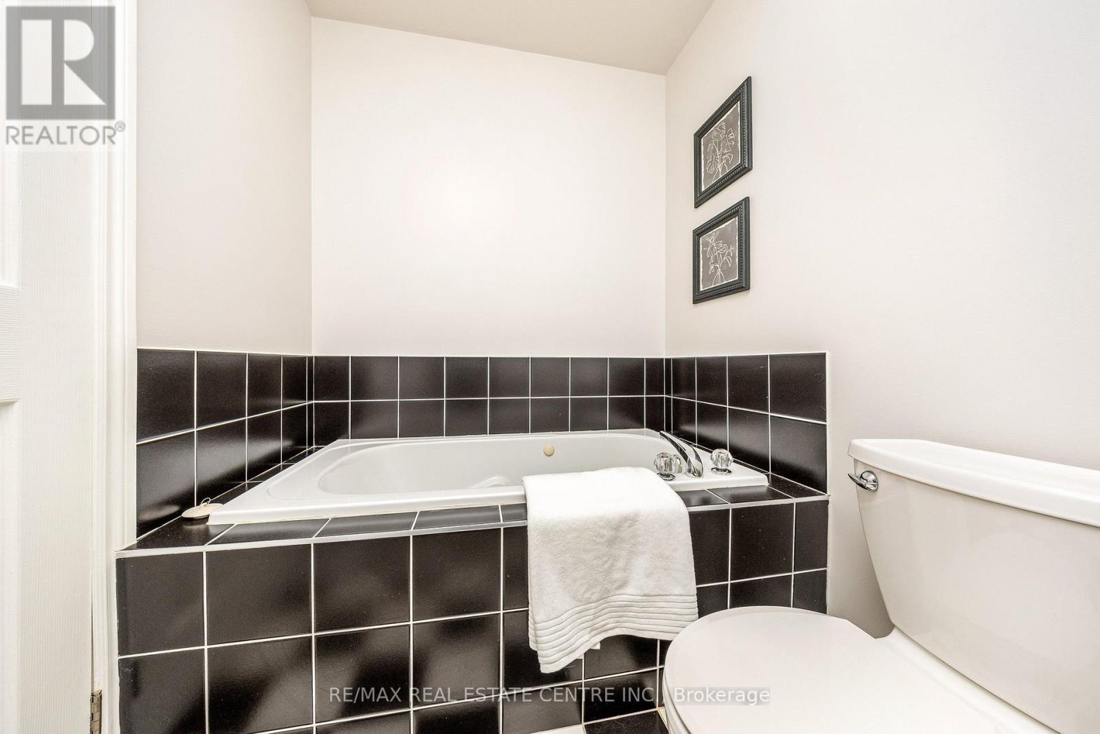 5989 Ninth Line, Erin, Ontario  N0B 1Z0 - Photo 20 - X12673996