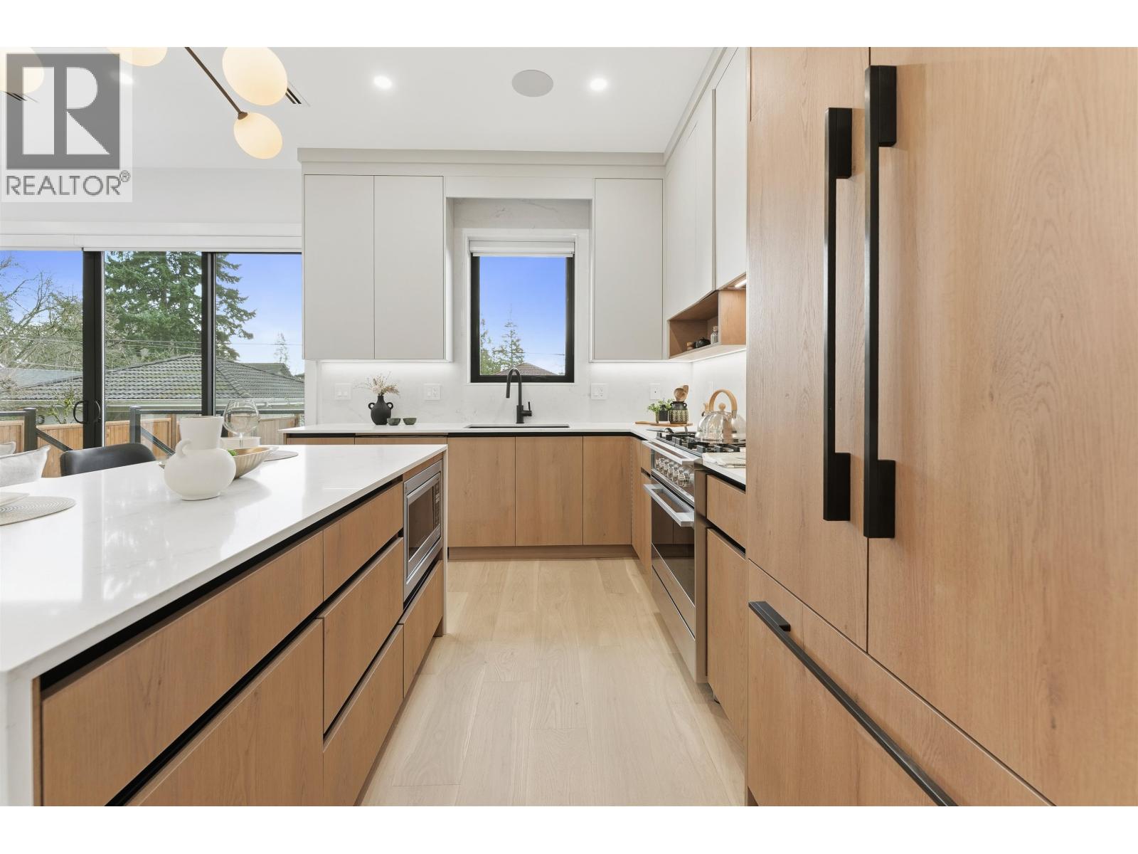 2 3218 W 38th Avenue, Vancouver, British Columbia  V6N 2X6 - Photo 6 - R3076954