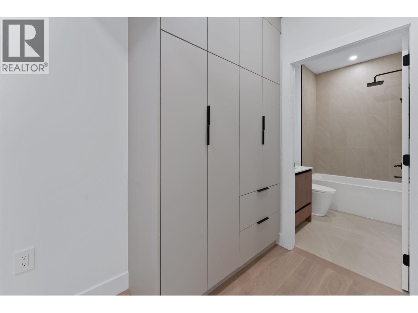 2 3218 W 38th Avenue, Vancouver, British Columbia  V6N 2X6 - Photo 17 - R3076954