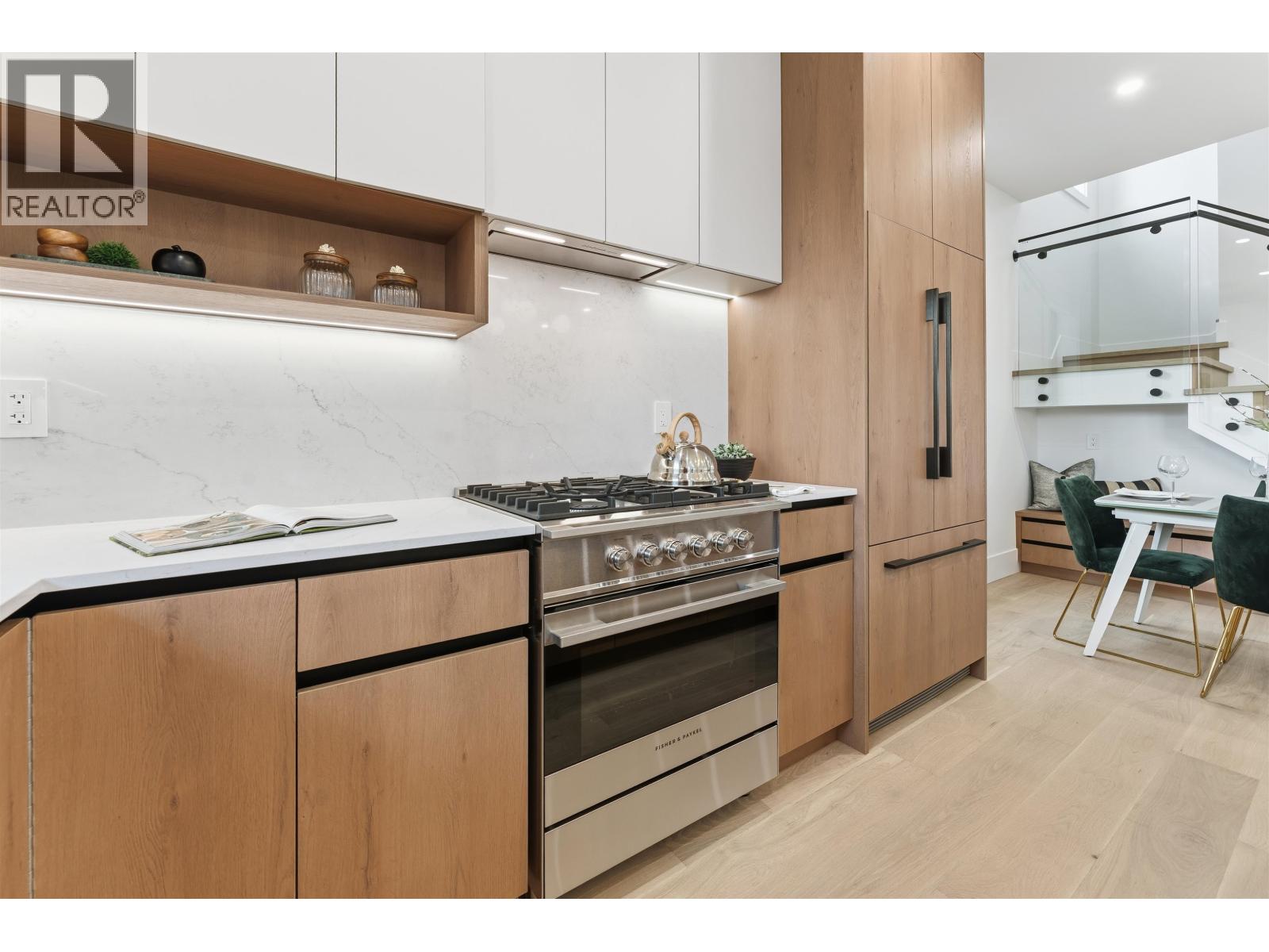 2 3218 W 38th Avenue, Vancouver, British Columbia  V6N 2X6 - Photo 7 - R3076954