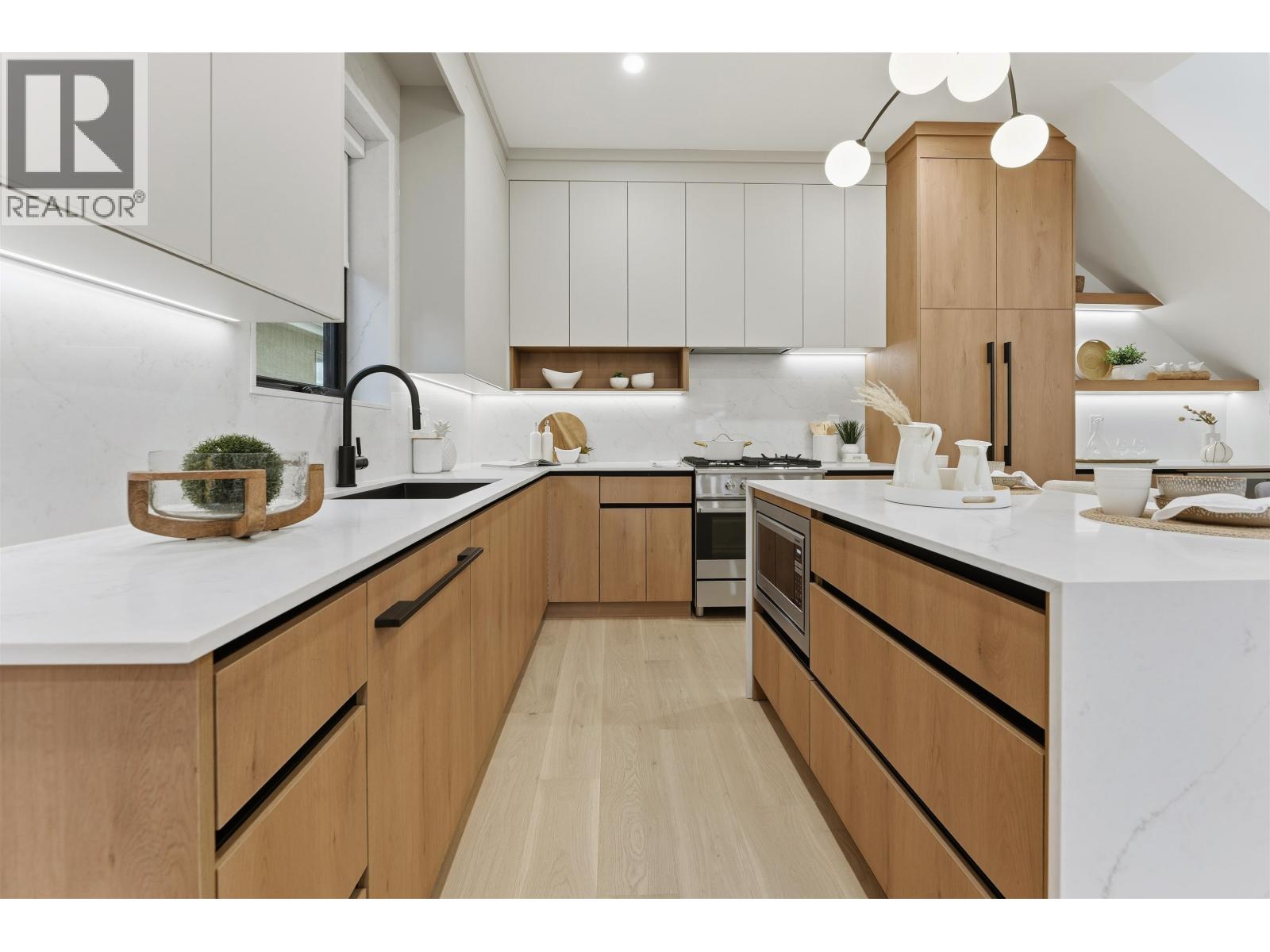 1 3218 W 38th Avenue, Vancouver, British Columbia  V6N 2X6 - Photo 7 - R3076932