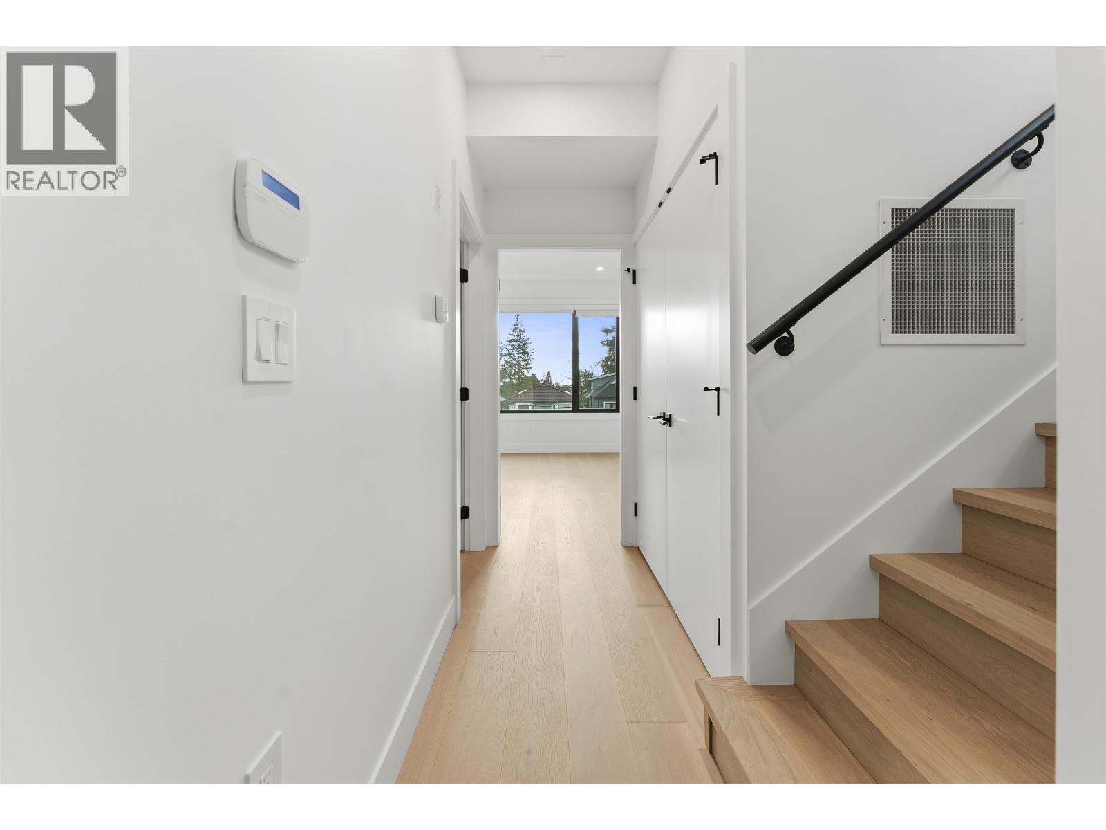 2 3218 W 38th Avenue, Vancouver, British Columbia  V6N 2X6 - Photo 11 - R3076954