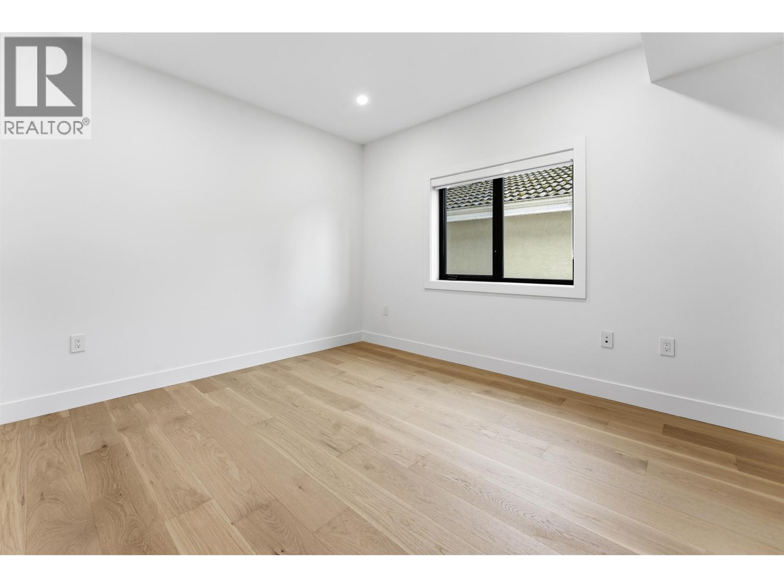 2 3218 W 38th Avenue, Vancouver, British Columbia  V6N 2X6 - Photo 16 - R3076954