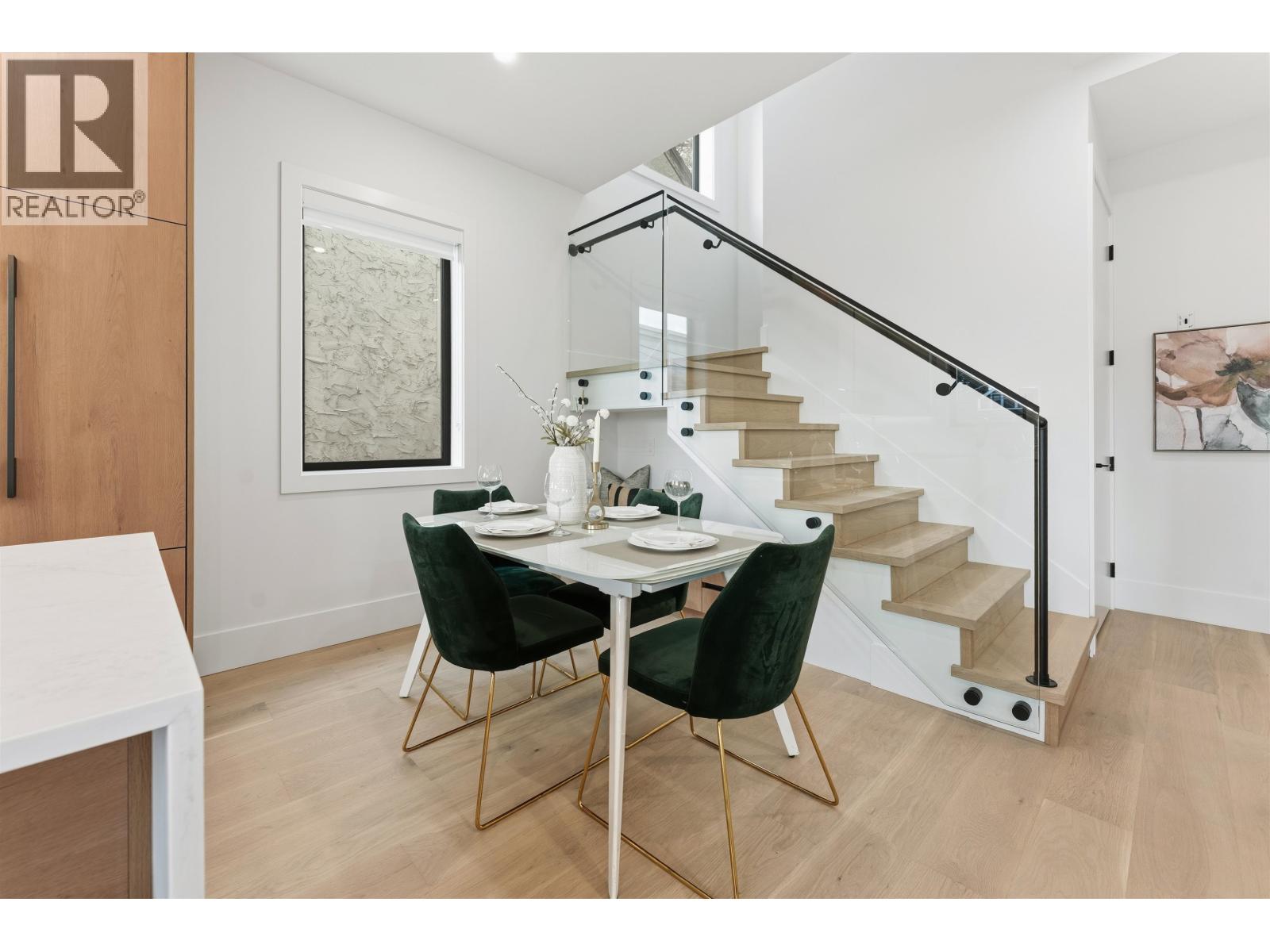 2 3218 W 38th Avenue, Vancouver, British Columbia  V6N 2X6 - Photo 8 - R3076954