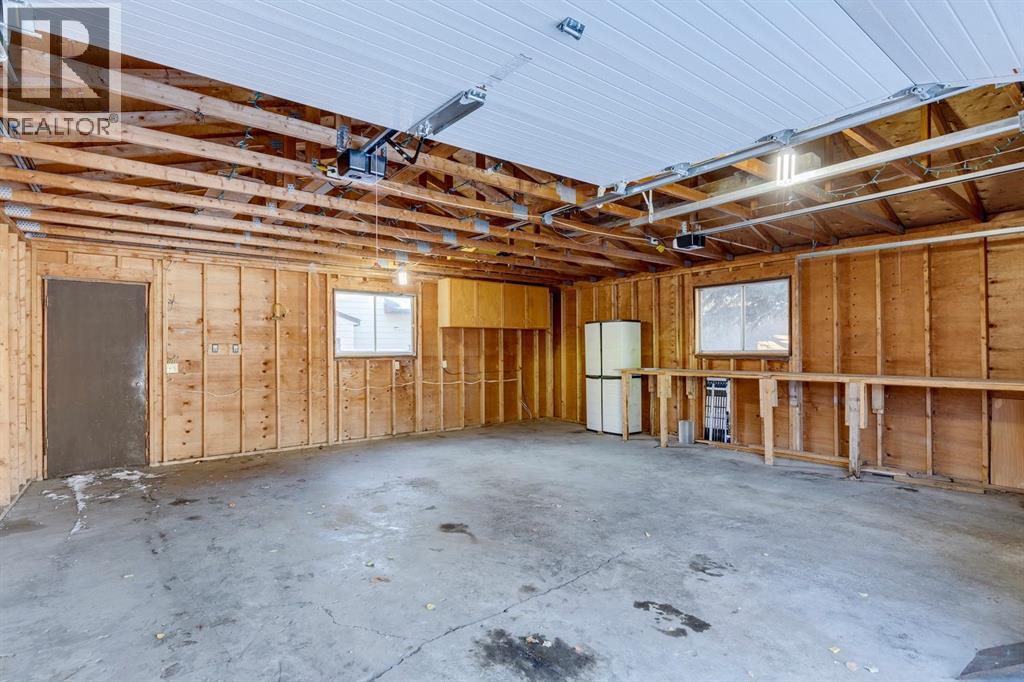 9 Jensen Crescent Ne, Airdrie, Alberta  T4B 1P5 - Photo 41 - A2276954