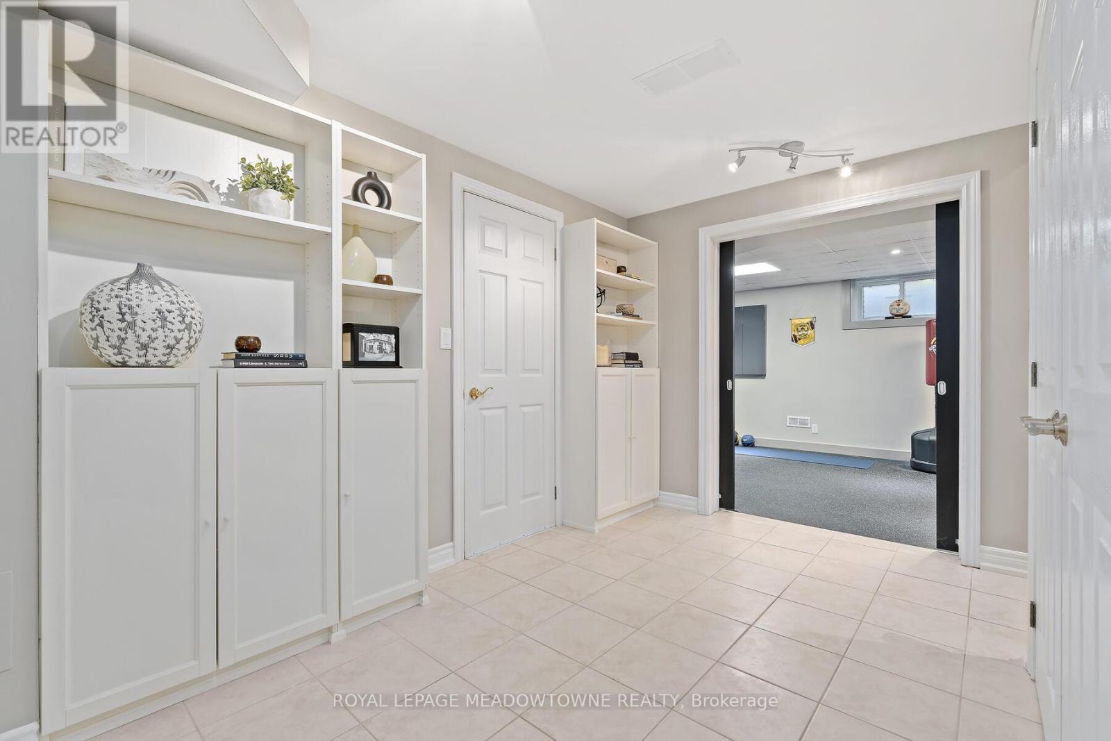 25 Hillside Drive, Halton Hills, Ontario  L7G 4W2 - Photo 31 - W12462440