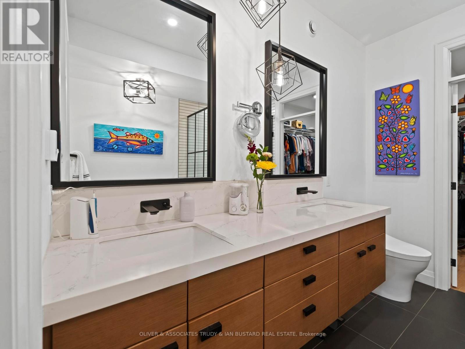 Photo 22 of 50 for 1 Creek Side Place