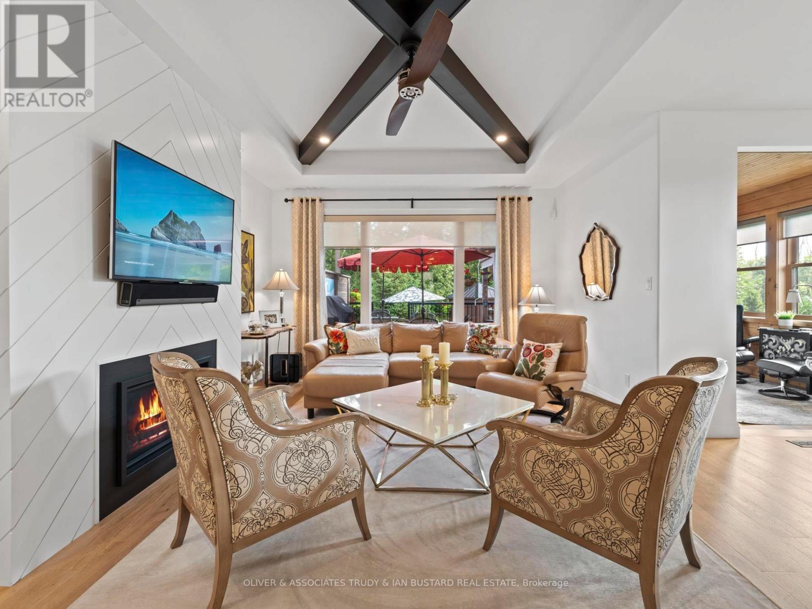 1 Creek Side Place, Lambton Shores, Ontario  N0M 1T0 - Photo 15 - X12196158