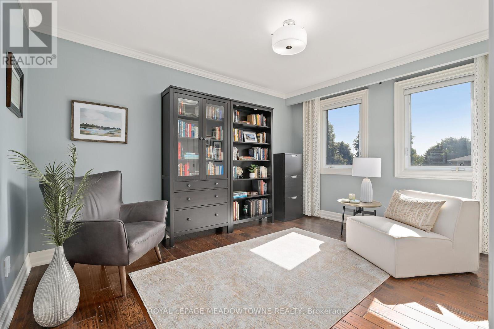 25 Hillside Drive, Halton Hills, Ontario  L7G 4W2 - Photo 26 - W12462440