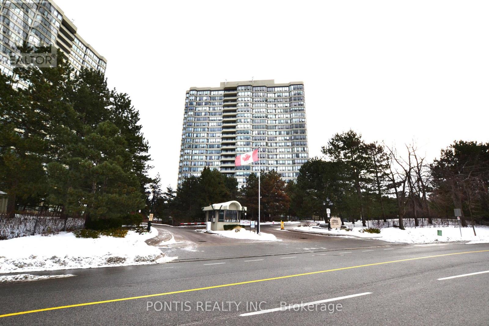 1008 - 24 HANOVER ROAD, Brampton, Ontario