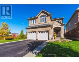 68 KINSMAN DRIVE, Hamilton, Ontario
