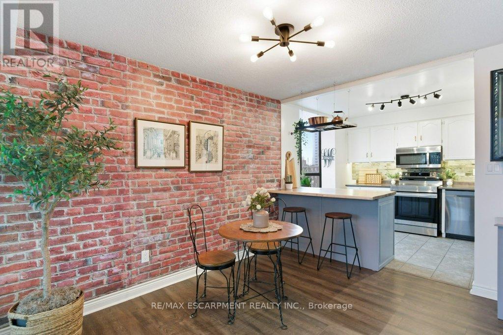 701 - 432 Main Street, Hamilton, Ontario  L8N 1J9 - Photo 10 - X12502186