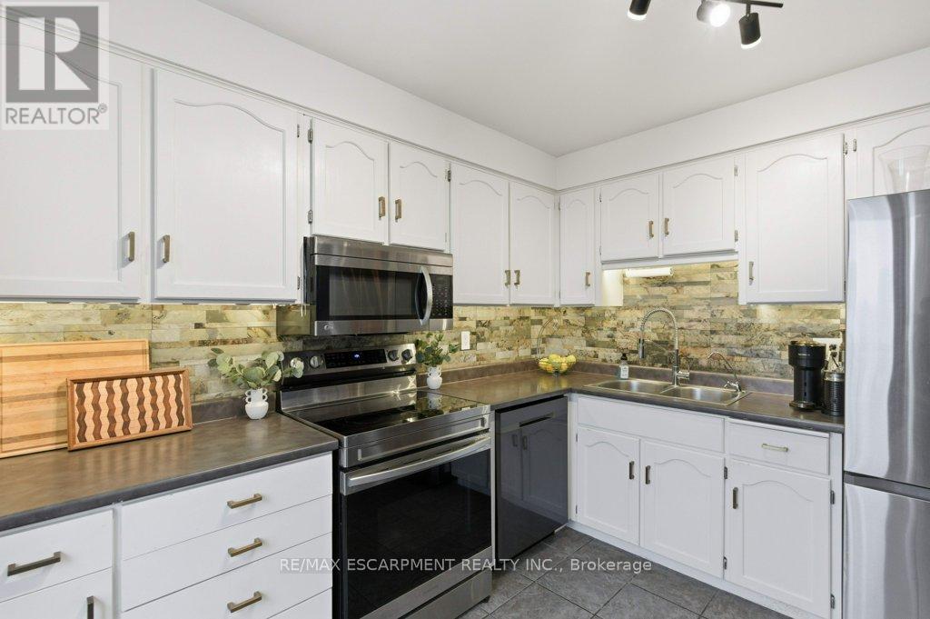 701 - 432 Main Street, Hamilton, Ontario  L8N 1J9 - Photo 14 - X12502186