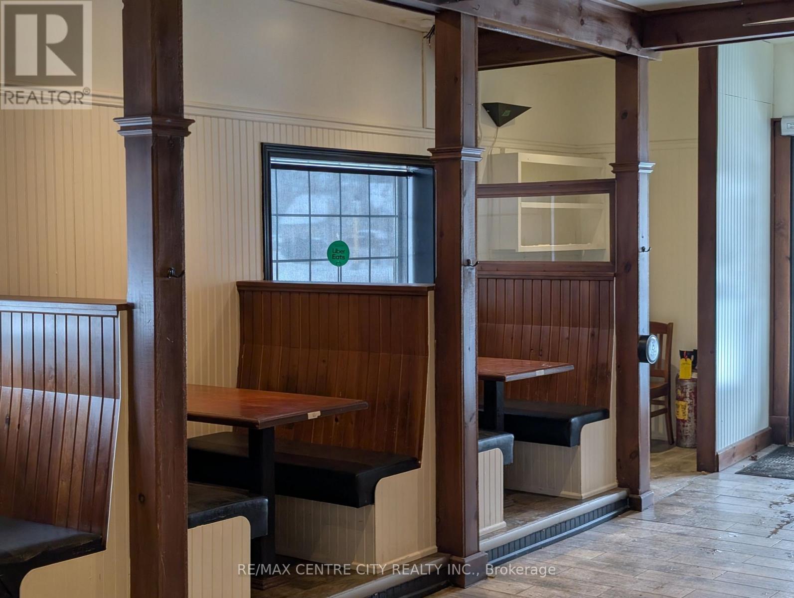 2300 Wharncliffe Road S, London South, Ontario  N6P 1L1 - Photo 11 - X12674016