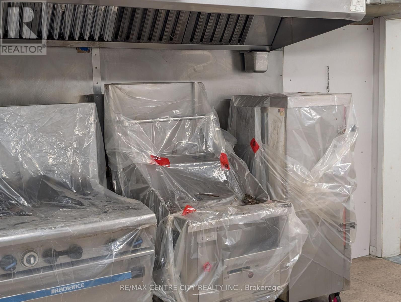 2300 Wharncliffe Road S, London South, Ontario  N6P 1L1 - Photo 12 - X12674016