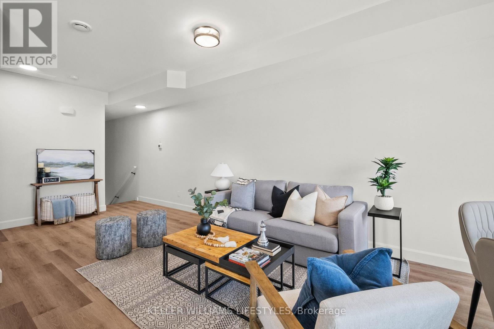 72 - 470 Darcy Drive, Strathroy-Caradoc, Ontario  N7G 0H4 - Photo 3 - X12674114