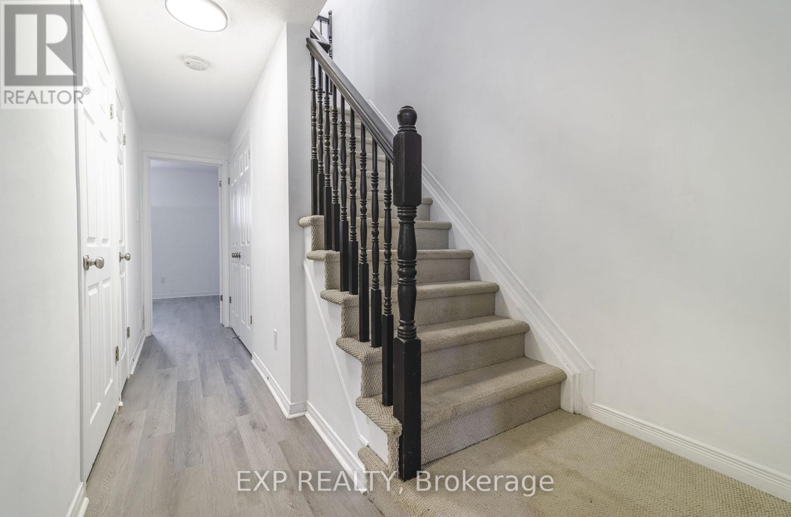 247 Fir Lane, North Grenville, Ontario  K0G 1J0 - Photo 18 - X12674036