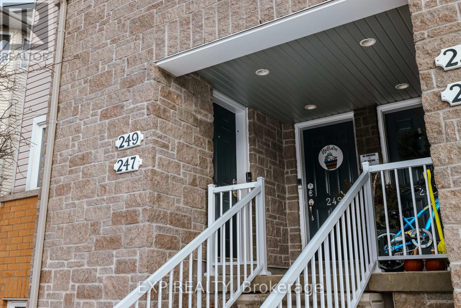 247 Fir Lane, North Grenville, Ontario  K0G 1J0 - Photo 2 - X12674036