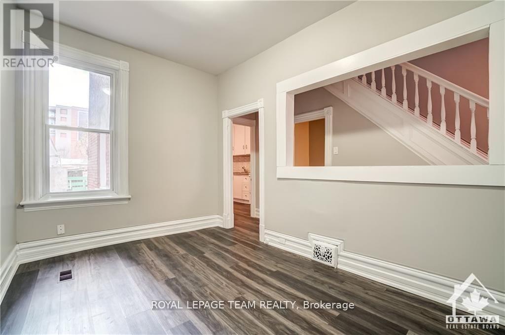 308-310 Cumberland Street, Ottawa, Ontario  K1N 7H9 - Photo 3 - X12674112