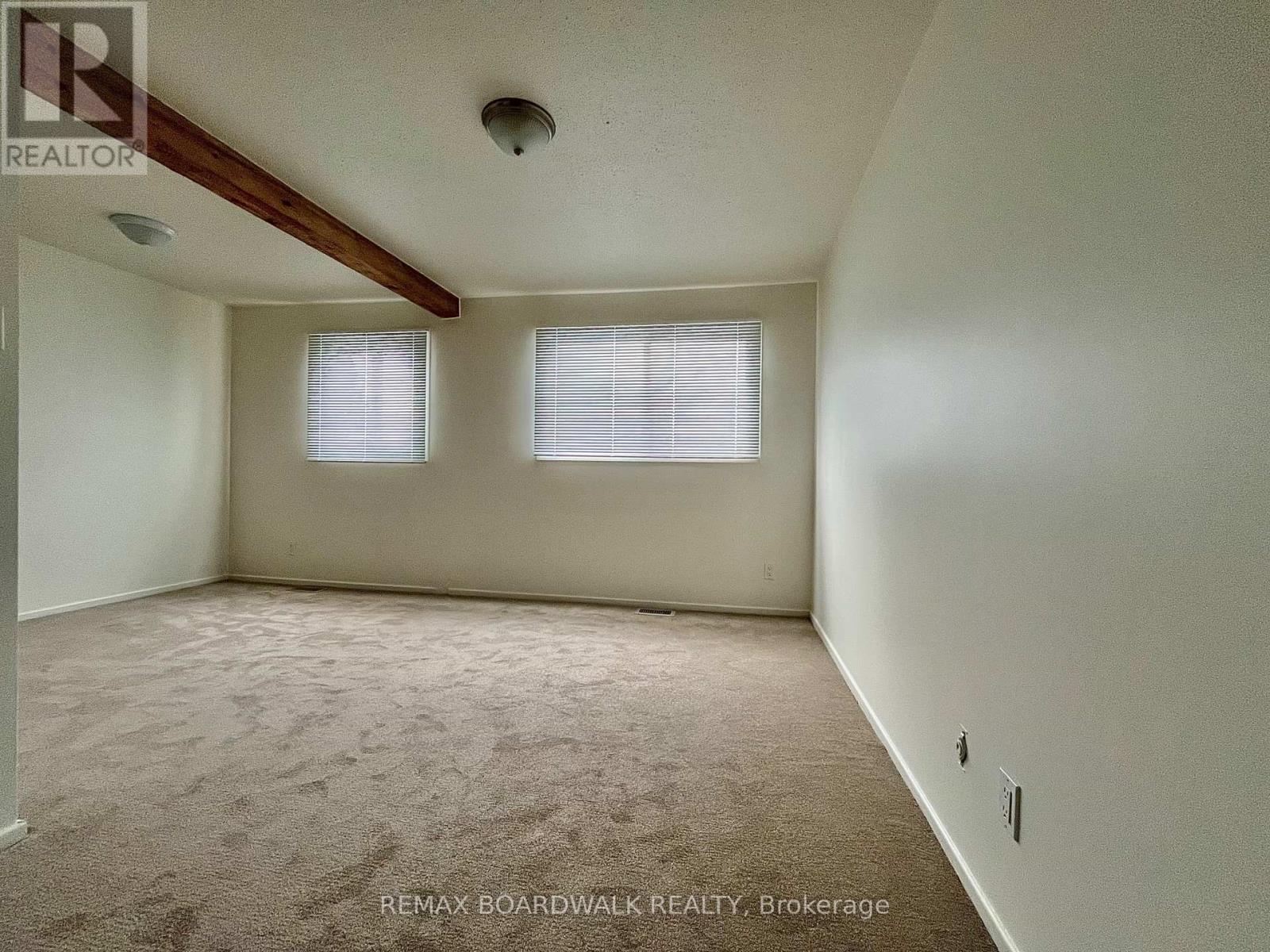 53j Sumac Street, Ottawa, Ontario K1J 7T7 - Photo 6 - X12674120