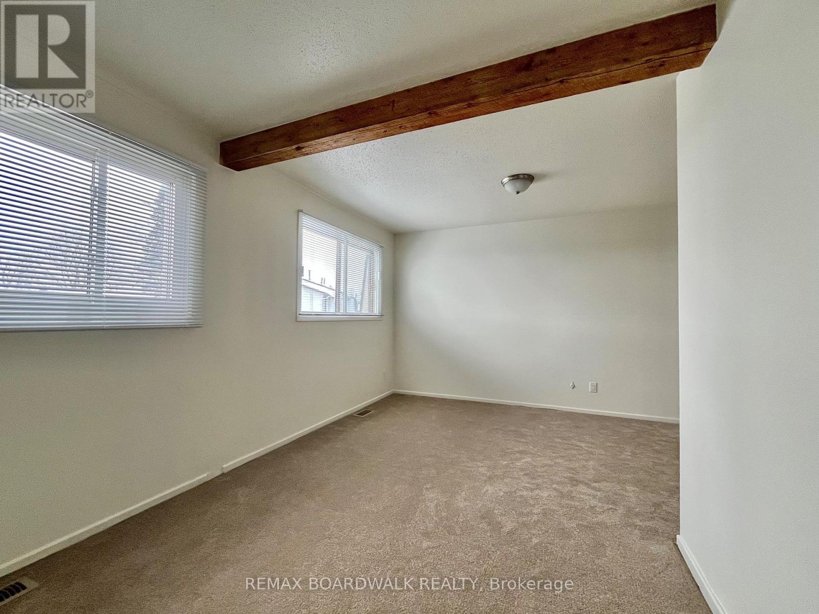 53j Sumac Street, Ottawa, Ontario K1J 7T7 - Photo 7 - X12674120