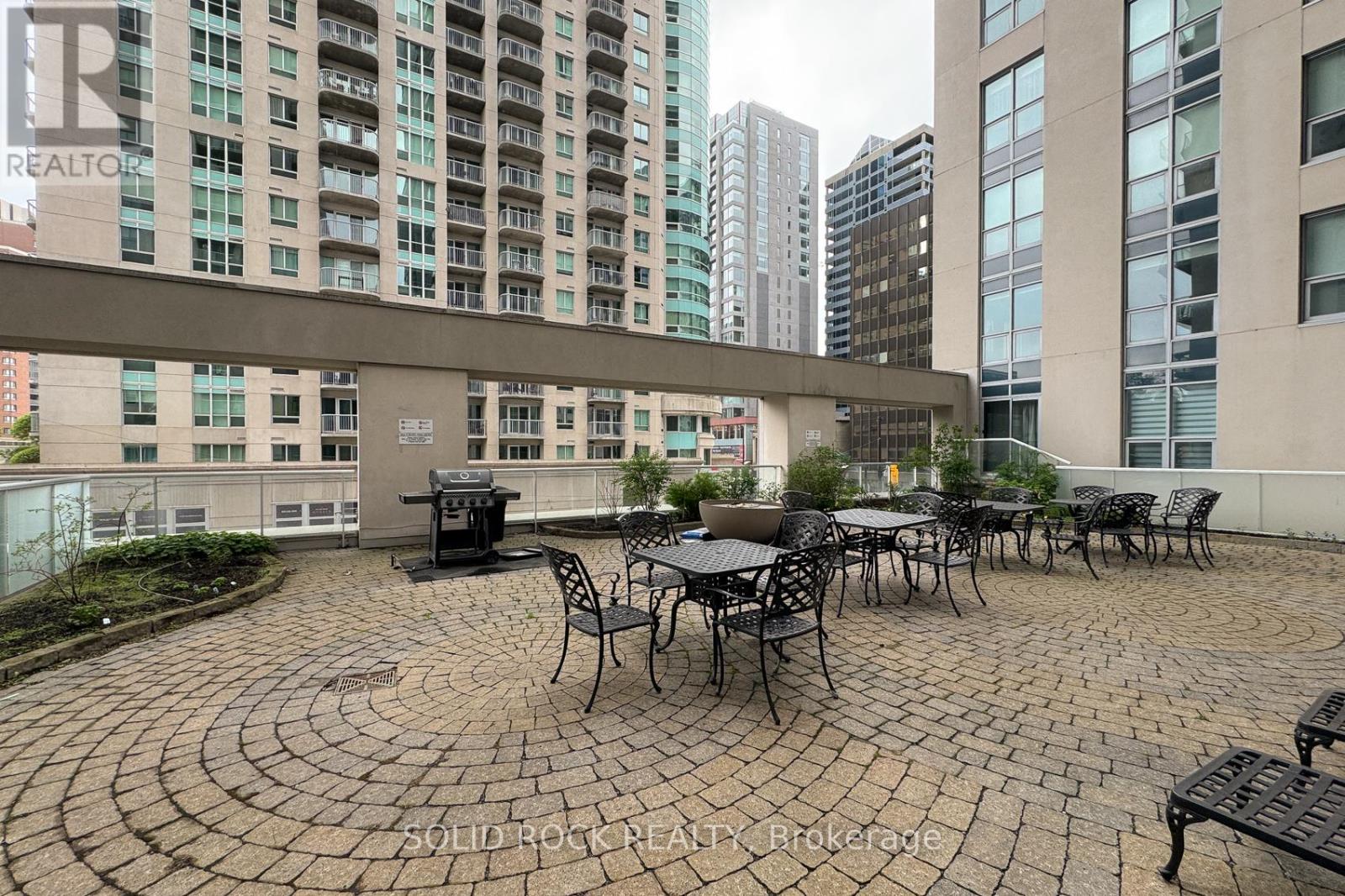 502 - 242 Rideau Street, Ottawa, Ontario  K1N 0B7 - Photo 24 - X12674158