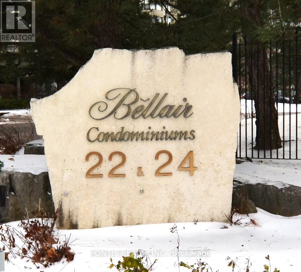 1008 - 24 Hanover Road, Brampton, Ontario  L6S 5K8 - Photo 2 - W12672292