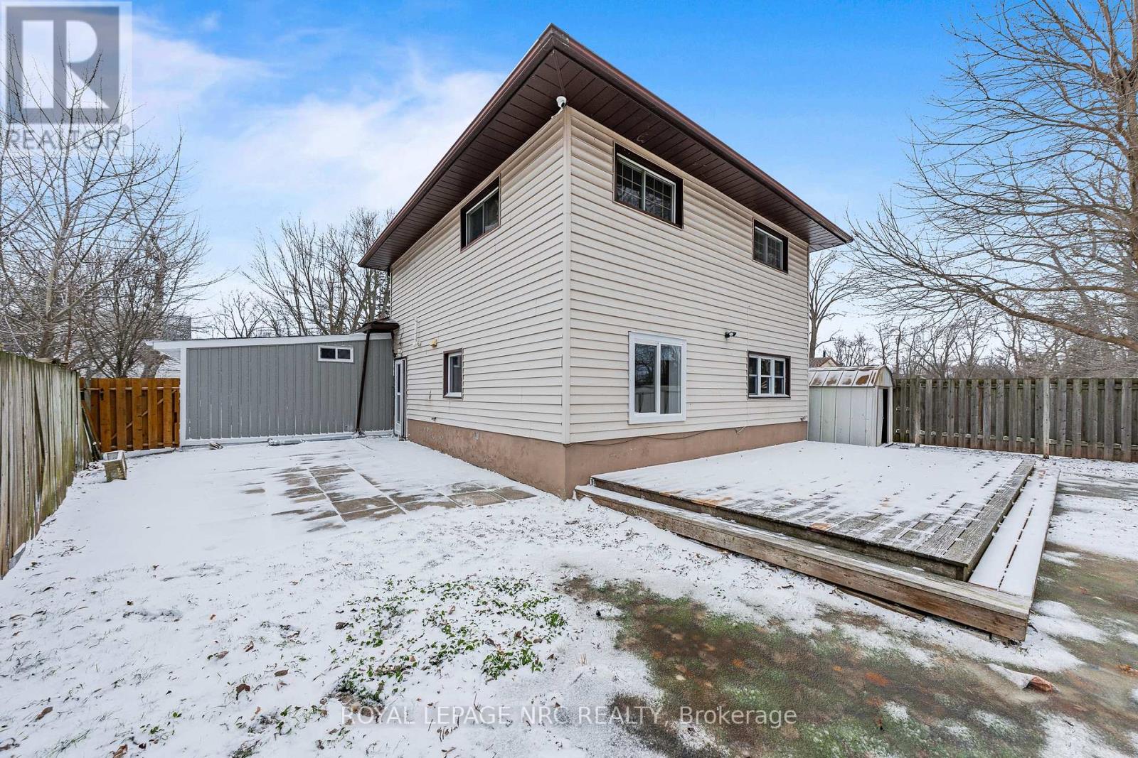 Unit B - 296 Rose Avenue, Fort Erie, Ontario  L2A 4M1 - Photo 40 - X12674040