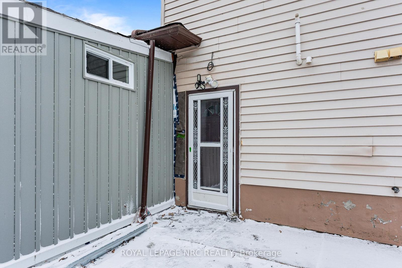 Unit B - 296 Rose Avenue, Fort Erie, Ontario  L2A 4M1 - Photo 7 - X12674040