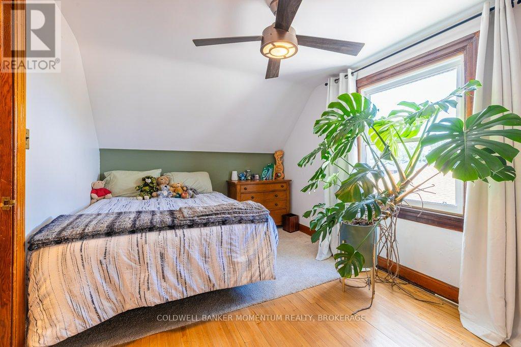 313 Highland Avenue, Fort Erie (Central), Ontario  L2A 2Y1 - Photo 19 - X12674078