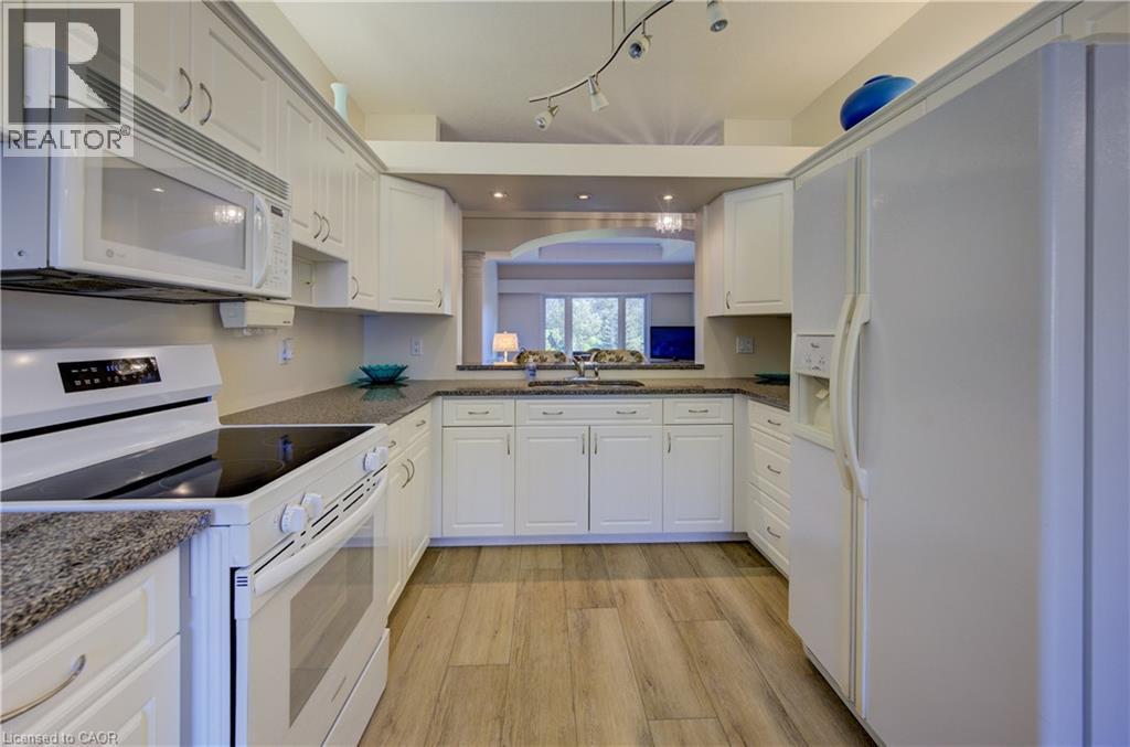 430 Caryndale Drive, Kitchener, Ontario  N2R 1M8 - Photo 14 - 40796927