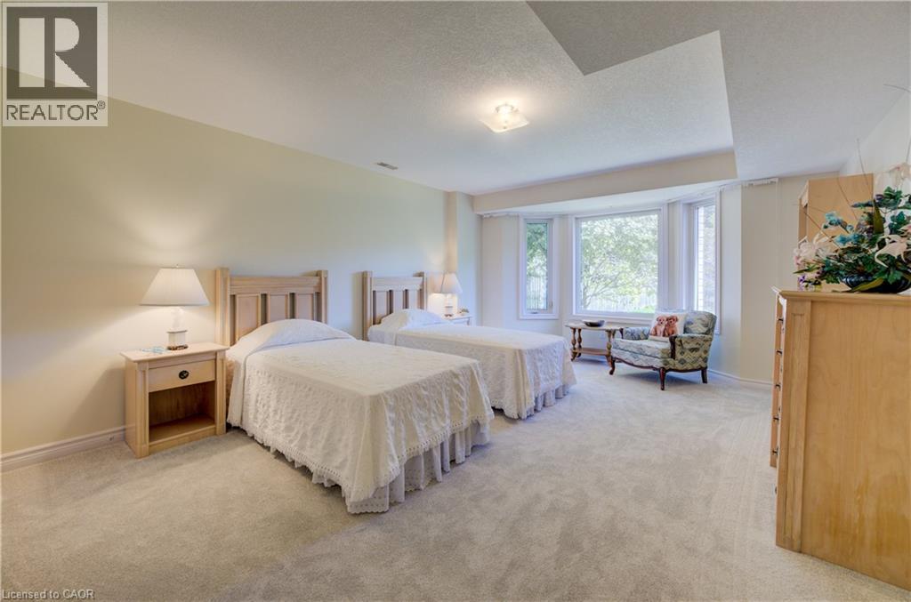 430 Caryndale Drive, Kitchener, Ontario  N2R 1M8 - Photo 30 - 40796927