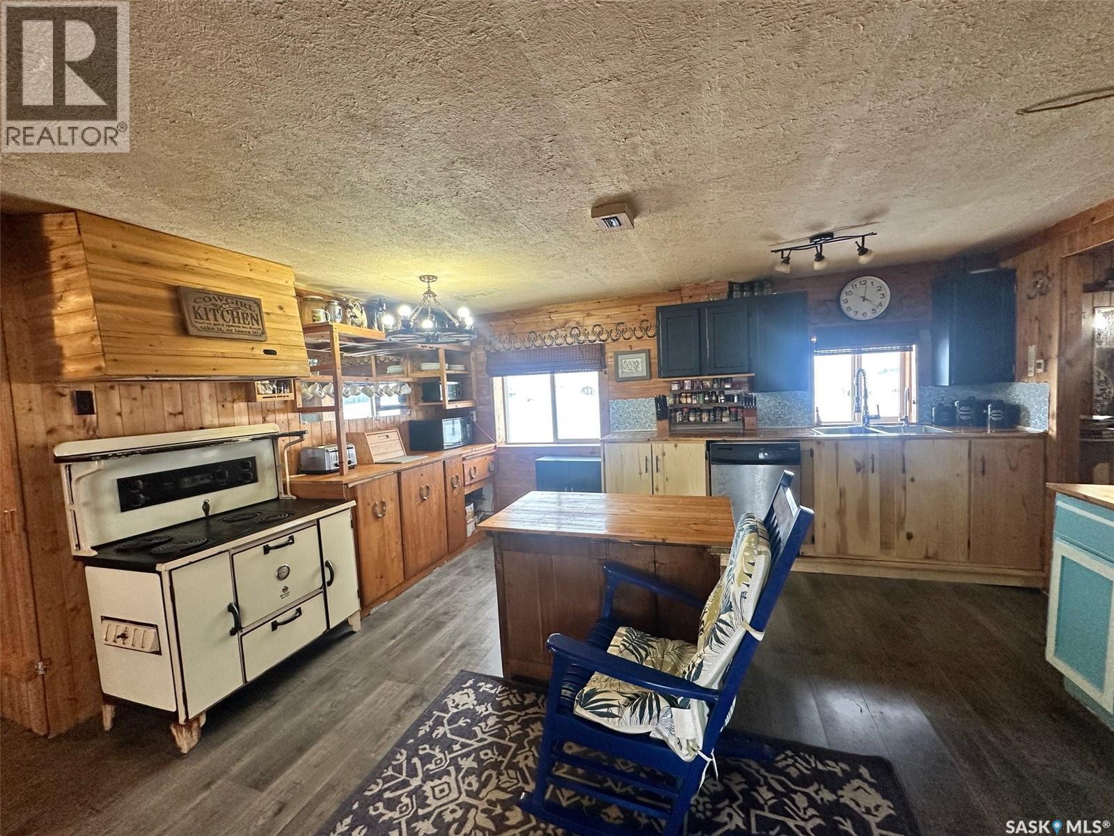 Salmond Acres, Hudson Bay Rm No. 394, Saskatchewan  S0E 0Y0 - Photo 6 - SK025620