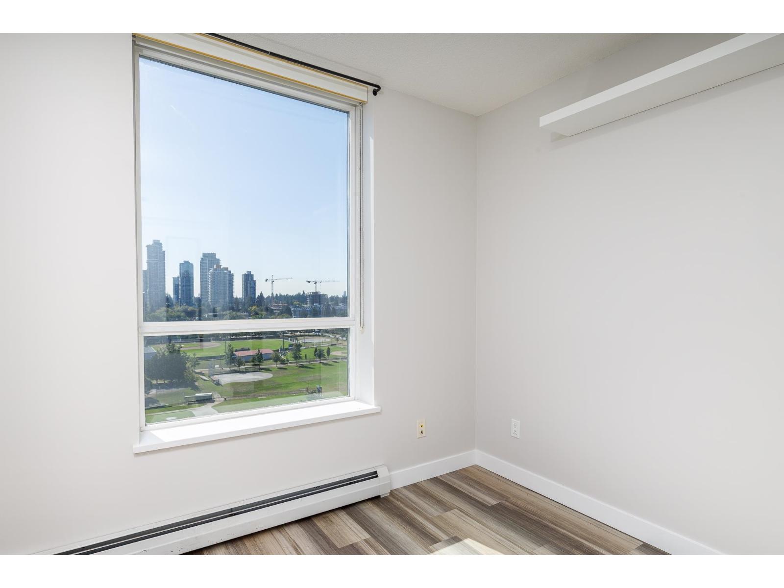 1603 10777 University Drive, Surrey, British Columbia  V3T 0E6 - Photo 8 - R3051235