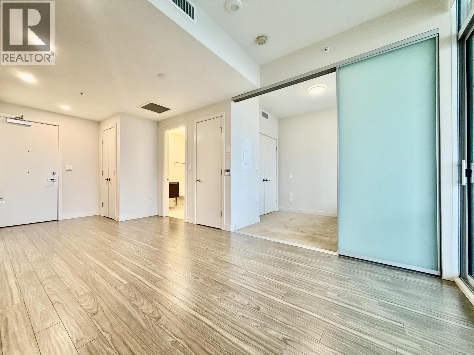 2501 6383 Mckay Avenue, Burnaby, British Columbia  V5H 0H8 - Photo 4 - R3076219