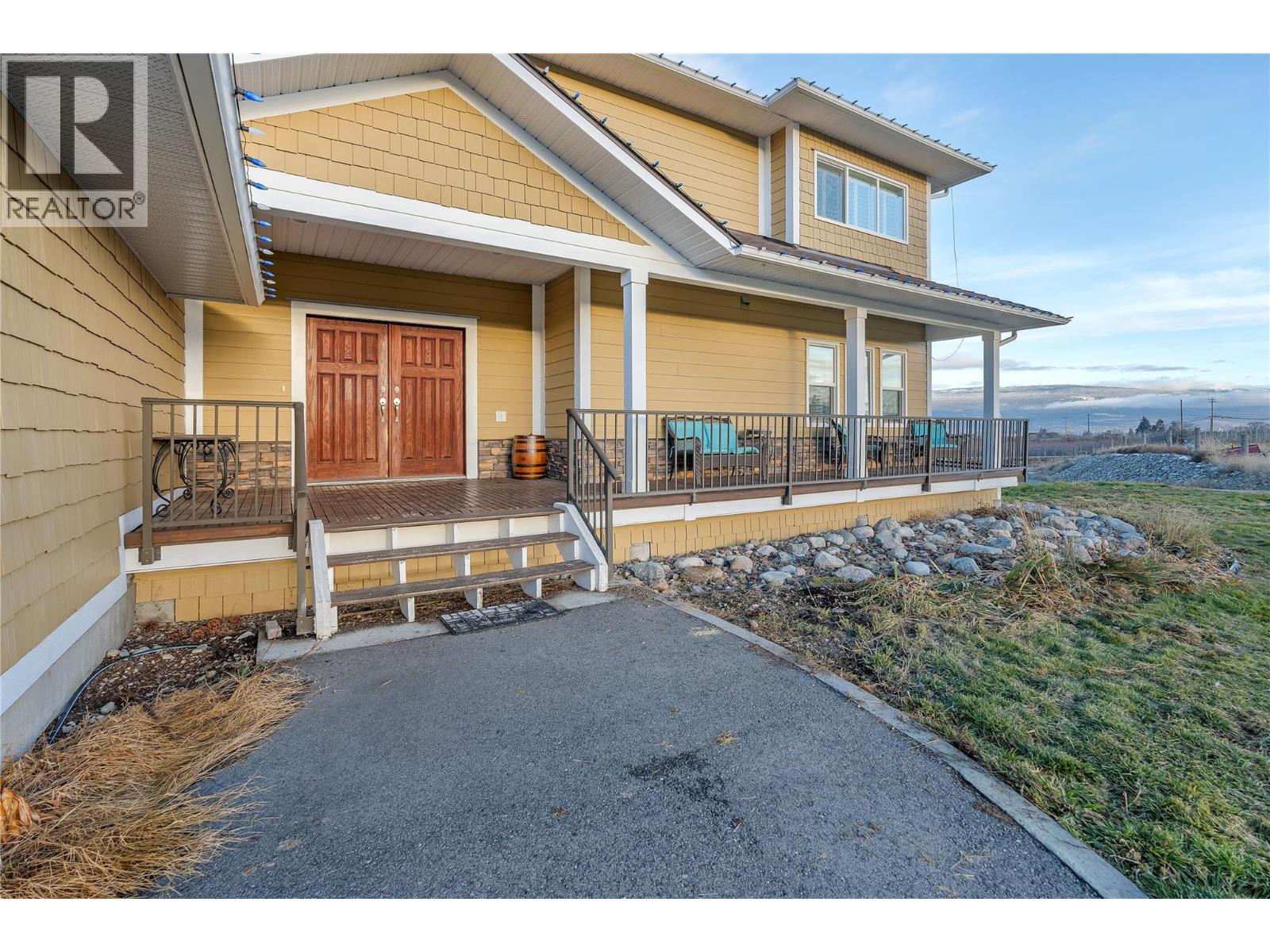 16600 Bentley Road, Summerland, British Columbia  V0H 1Z3 - Photo 2 - 10372185
