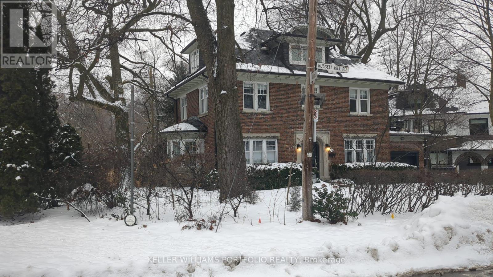 36 Russell Hill Road, Toronto, Ontario  M4V 2T2 - Photo 4 - C12674032