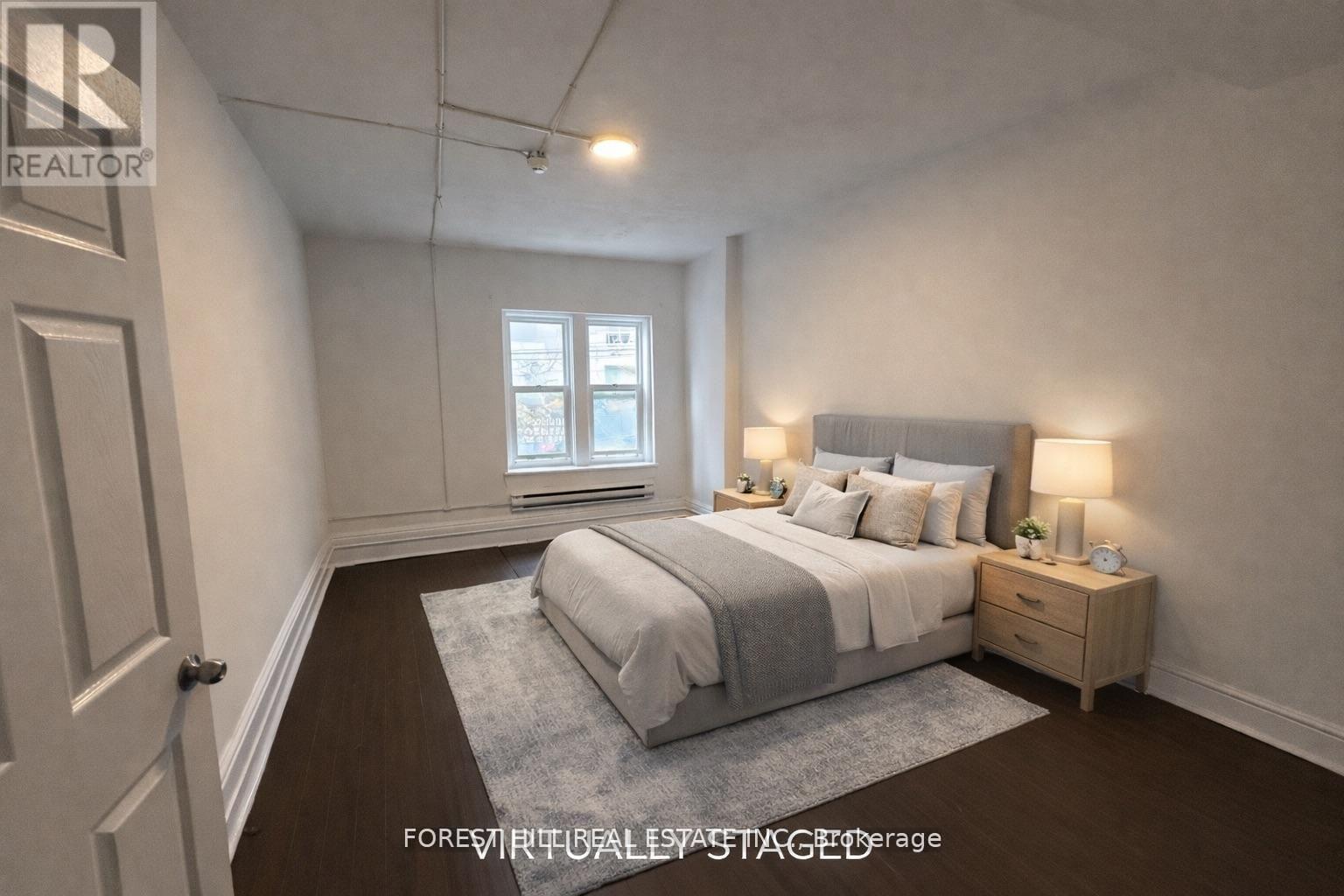 Upper - 132 Dundas Street E, Toronto, Ontario  M5B 1E2 - Photo 6 - C12674046