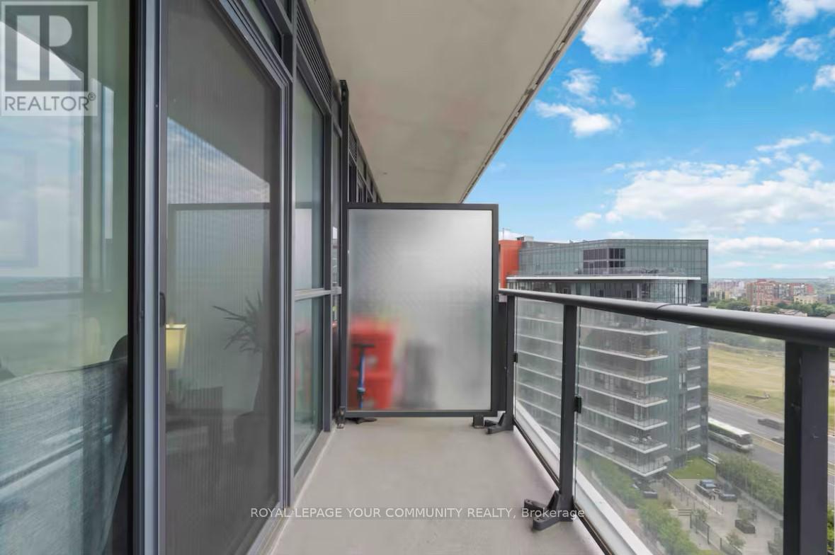 1905 - 38 Iannuzzi Street, Toronto, Ontario  M5V 0S2 - Photo 15 - C12674066