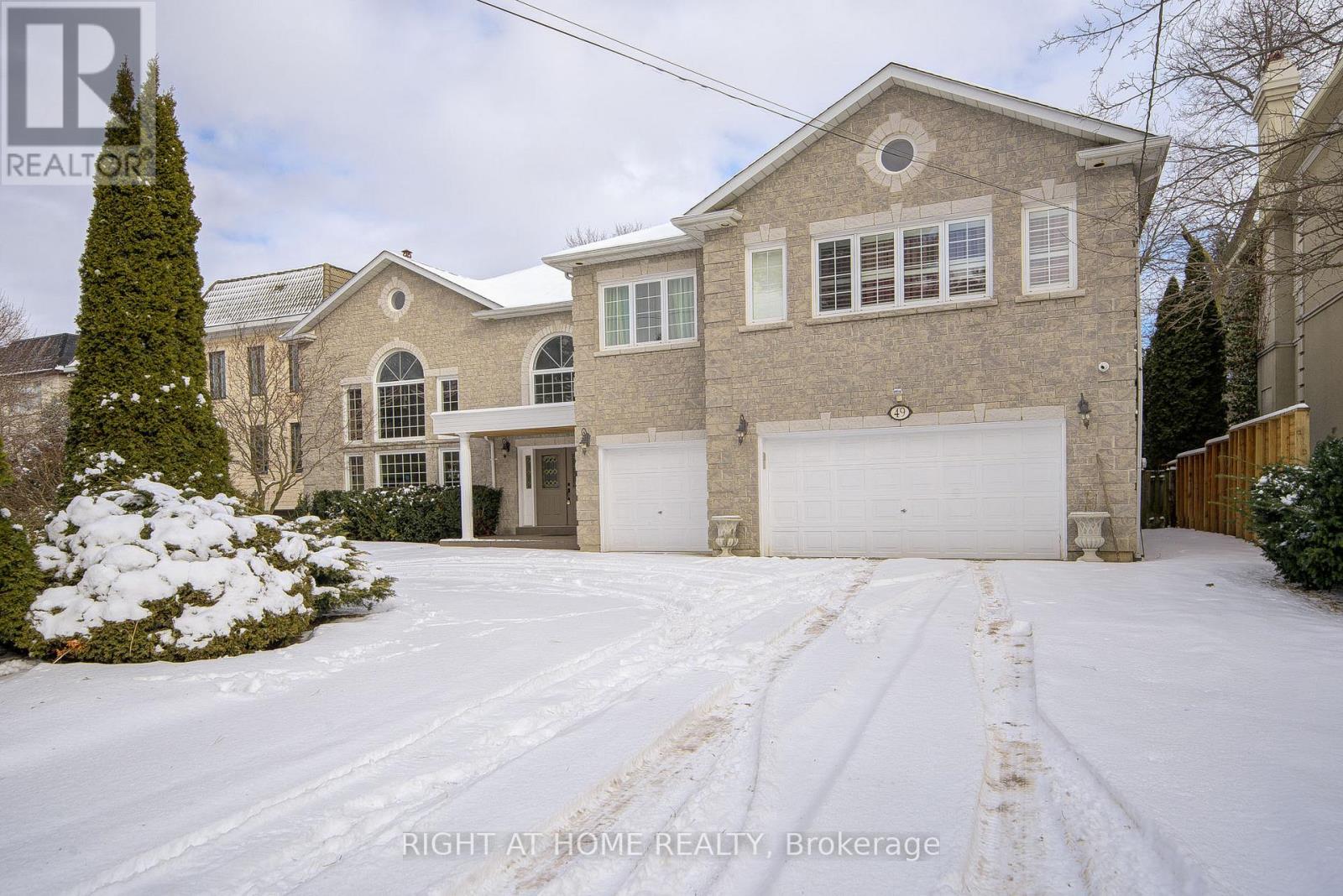 49 Arjay Crescent, Toronto, Ontario  M2L 1C6 - Photo 3 - C12674098